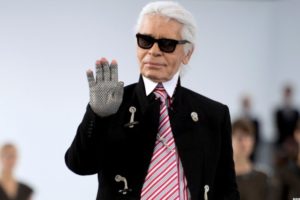 Karl Lagerfeld: 85 yaşında ölen moda dünyasının ikonu